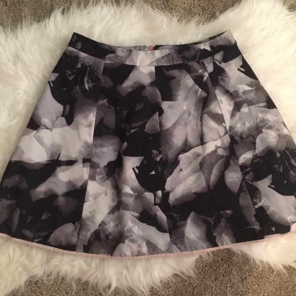 Mossimo Skirt